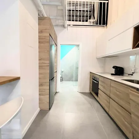 Apollo Project Coruna * A Coruña