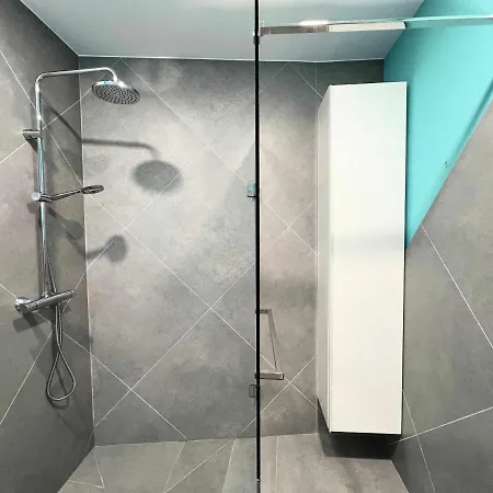 アパート Apollo Project Coruna *