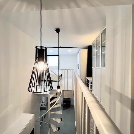 Apollo Project Coruna ア・コルーニャ