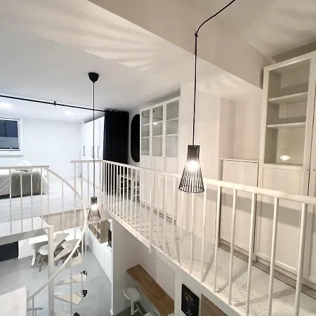 Apollo Project Coruna * ア・コルーニャ