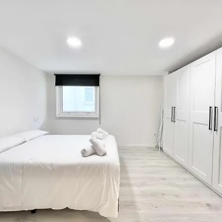 Apollo Project Coruna アパート