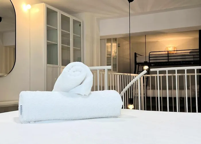 Apollo Project Coruna * A Coruña